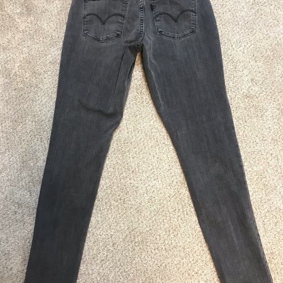 Levi’s 721 high rise - Picture 2 of 2